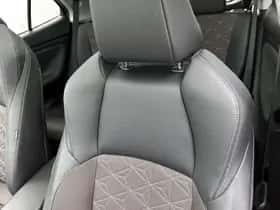 Toyota Yaris_Cross (2022) thumbnail 36