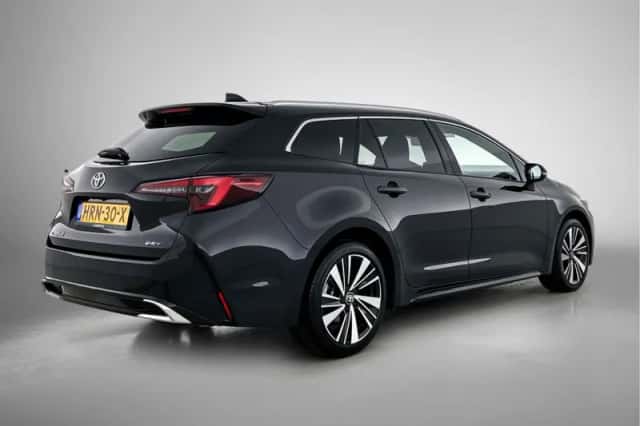Toyota Corolla_Touring_Sports (2025) thumbnail 2