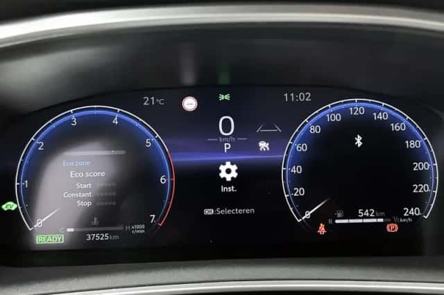 Toyota Corolla_Touring_Sports (2025) thumbnail 5