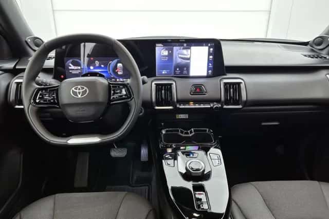 Toyota Urban_Cruiser (2026) thumbnail 5