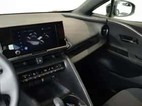 Toyota C-HR (2025) thumbnail 14