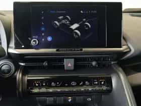 Toyota C-HR (2025) thumbnail 15