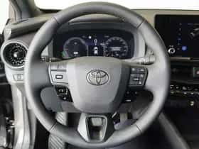 Toyota C-HR (2025) thumbnail 16