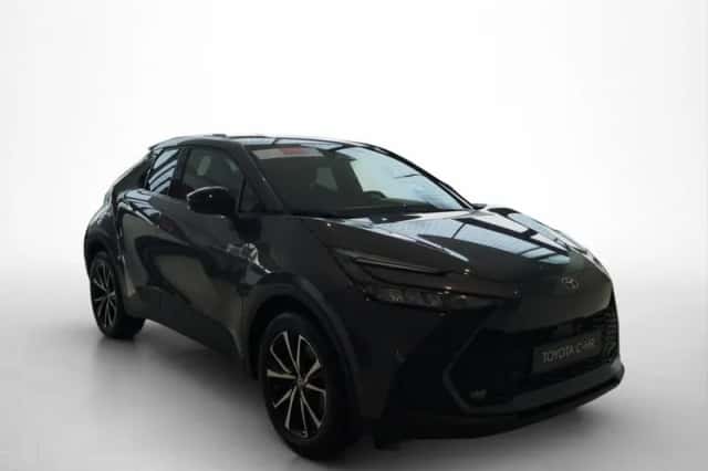 Toyota C-HR (2025) thumbnail 3