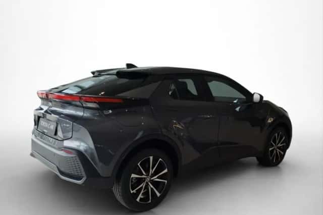 Toyota C-HR (2025) thumbnail 5