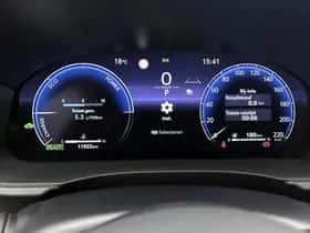 Toyota Yaris (2024) thumbnail 5