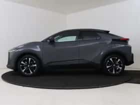 Toyota C-HR (2025) thumbnail 3