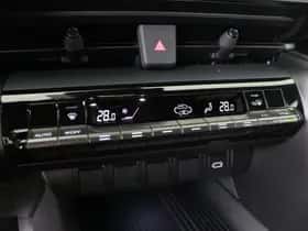 Toyota C-HR (2025) thumbnail 28