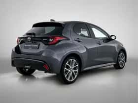 Toyota Yaris (2024) thumbnail 2