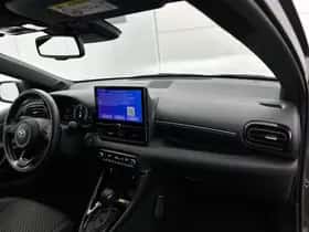 Toyota Yaris (2024) thumbnail 6