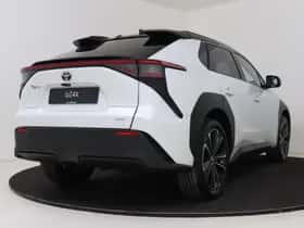 Toyota bZ4X (2025) thumbnail 4