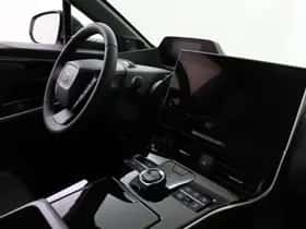 Toyota bZ4X (2025) thumbnail 32