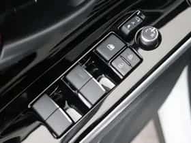 Toyota bZ4X (2025) thumbnail 39
