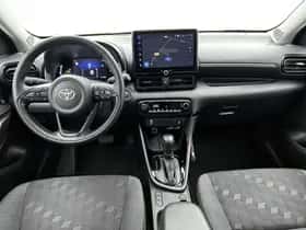 Toyota Yaris (2025) thumbnail 4