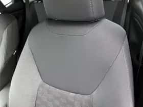 Toyota Yaris (2025) thumbnail 33