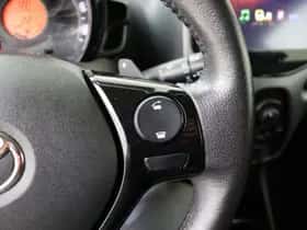 Toyota Aygo (2021) thumbnail 13