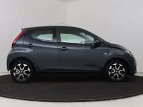 Toyota Aygo (2021) thumbnail 14