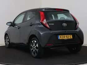 Toyota Aygo (2021) thumbnail 16