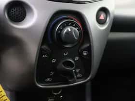 Toyota Aygo (2021) thumbnail 22