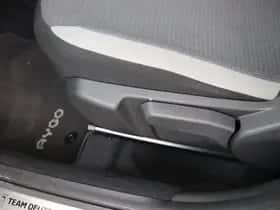 Toyota Aygo (2021) thumbnail 10