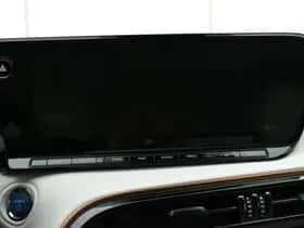 Toyota Mirai (2023) thumbnail 6