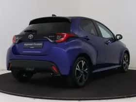 Toyota Yaris (2025) thumbnail 2