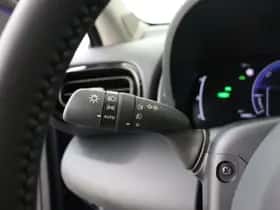 Toyota Yaris (2025) thumbnail 17