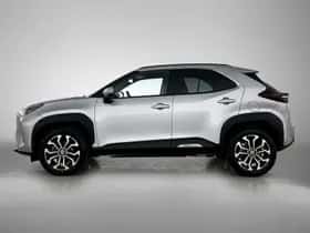 Toyota Yaris_Cross (2024) thumbnail 3