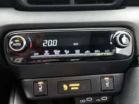 Toyota Yaris (2025) thumbnail 12