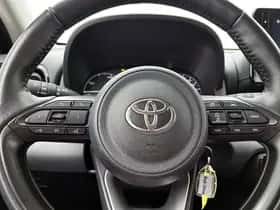 Toyota Yaris (2025) thumbnail 20