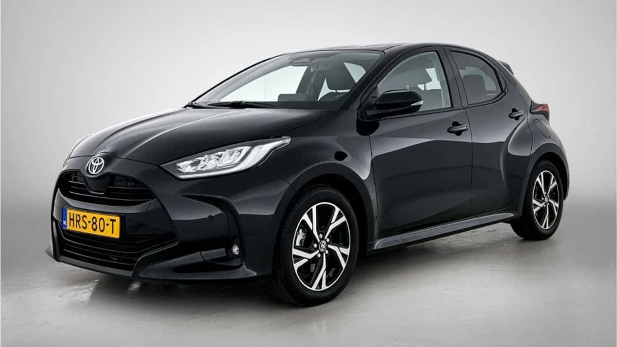 Toyota Yaris (2025) — foto 1