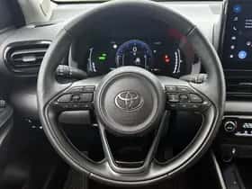 Toyota Yaris (2025) thumbnail 17