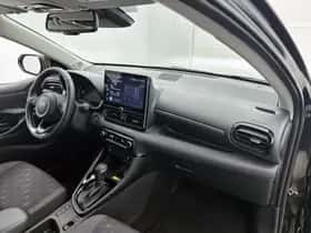 Toyota Yaris (2025) thumbnail 6