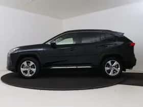 Toyota RAV4 (2021) thumbnail 3