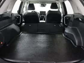 Toyota RAV4 (2021) thumbnail 38