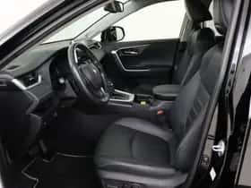 Toyota RAV4 (2021) thumbnail 7