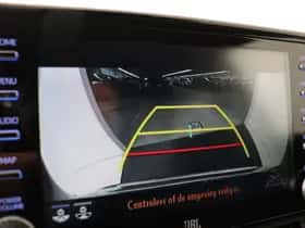 Toyota RAV4 (2021) thumbnail 10