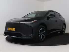 Toyota bZ4X (2025) thumbnail 1