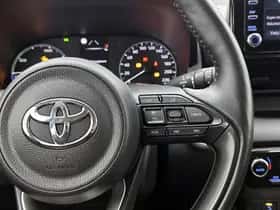 Toyota Yaris (2023) thumbnail 14