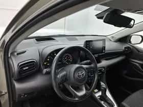 Toyota Yaris (2023) thumbnail 32