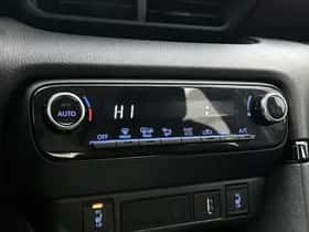 Toyota Yaris (2023) thumbnail 9