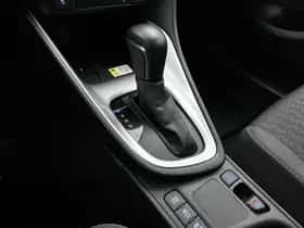 Toyota Yaris (2023) thumbnail 10