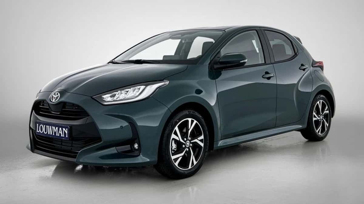Toyota Yaris (2025) — foto 1