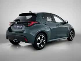 Toyota Yaris (2025) thumbnail 2