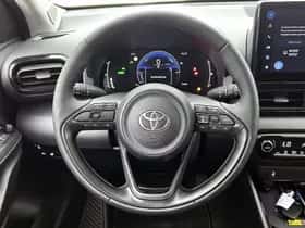 Toyota Yaris (2025) thumbnail 17