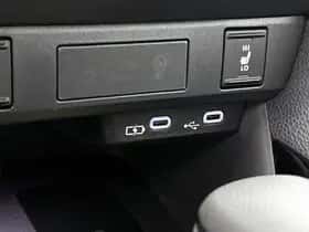Toyota Yaris (2025) thumbnail 23