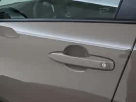 Toyota Corolla_Cross (2026) thumbnail 4