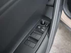 Toyota Corolla_Cross (2026) thumbnail 9