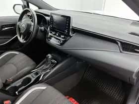 Toyota Corolla (2021) thumbnail 6