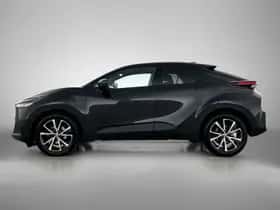 Toyota C-HR (2024) thumbnail 3
